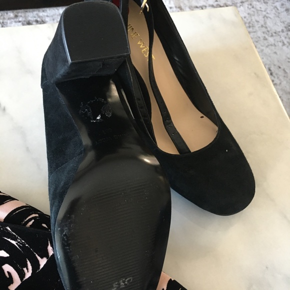 Nine west black pumps - Picture 3 of 3